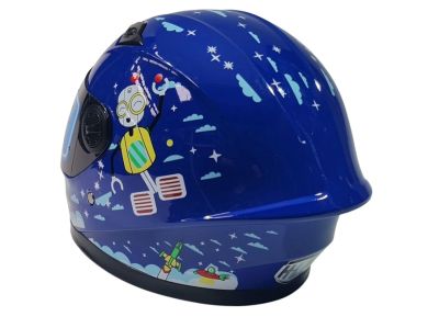 Детска каска синя