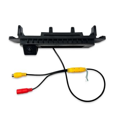 Камера за заден ход за Mercedes-Benz C-Class и CLA-Class 2015/2016