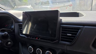 Мултимедия за Renault Traffic след 2022 г. 10.1"