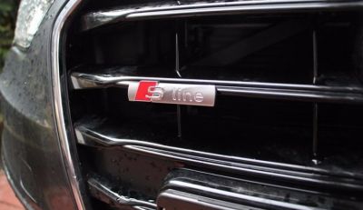 S-line емблема за предна решетка за Audi