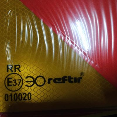 Светлоотразителни табели за камион с СЕ сертификат комплект от 2 бр