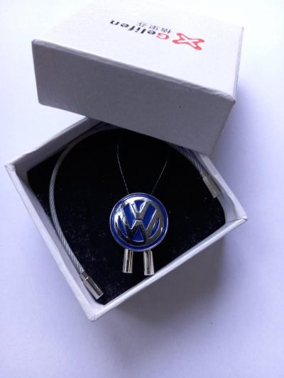 Луксозен ключодържател в кутия VOLkSWAGEN