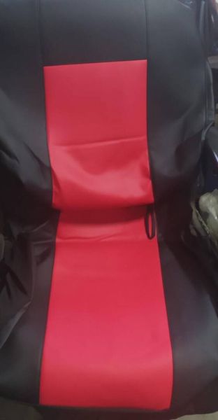 КОЖЕНА ТАПИЦЕРИЯ лукс черна / черна с червено