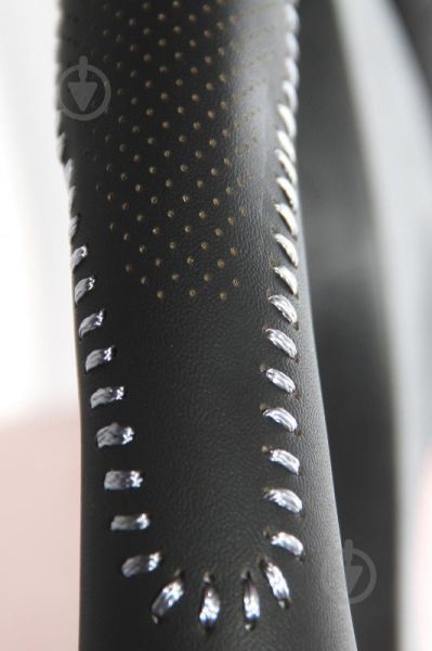 Калъф за волан MOMO