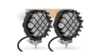 5-инчови 48W 4800 лумена LED светлини, Spot Light Pod, офроуд светлини, подходяща за лодка, джип, SUV, камион, ATV, мотоциклет (черен капак)