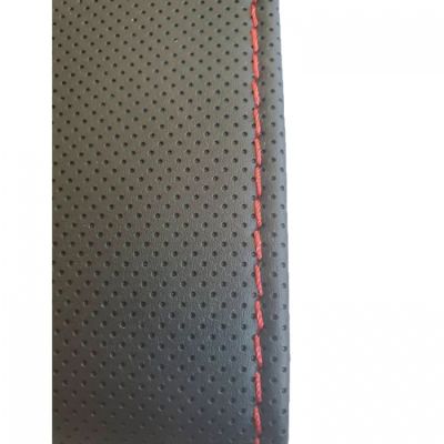 Калъф шиещ Boss - черен с червено перфориран