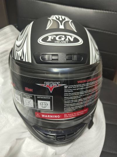 Каска за мотор